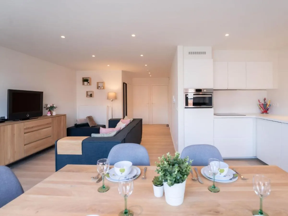 Apartment Verborgen Pareltje By Interhome Bredene